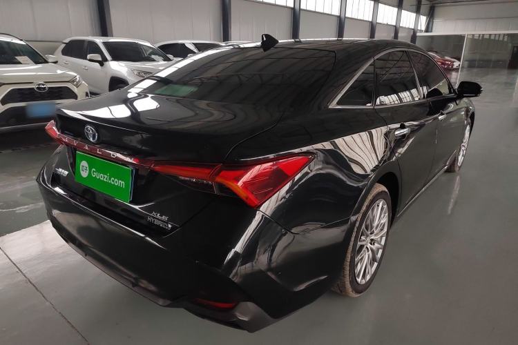Used Toyota Avalon 2022 Dual-Engine 2.5L XLE Premium Edition

