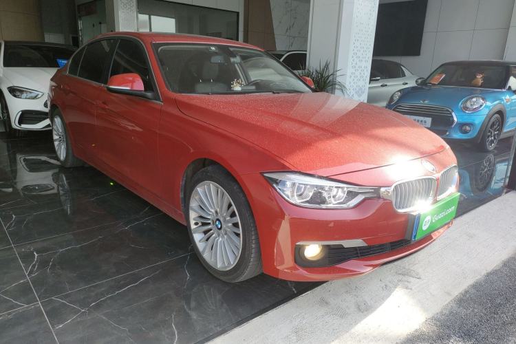 Used BMW 3 Series 2018 320Li Fashion Model Front Right 45 Deg