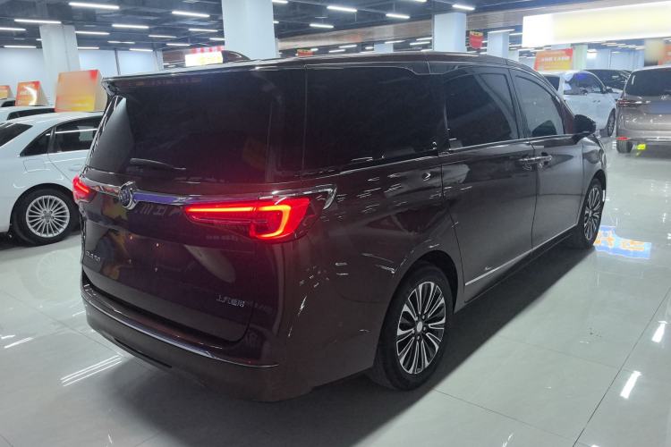 Used Buick GL8 2022 ES Landtrek 653T Flagship Model
