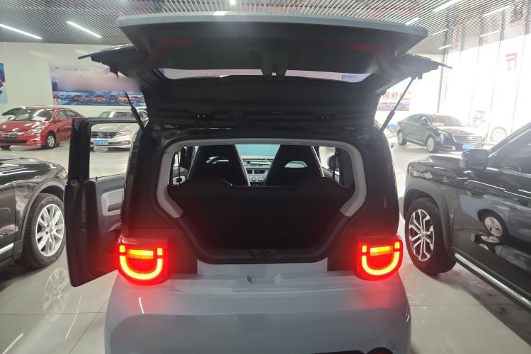 Used Chery QQ Ice Cream 2022 120km Conical Shape Lithium Iron Phosphate Trunk