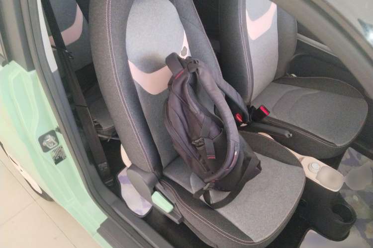 Used Chery New Energy QQ Ice Cream 2022 170km Sundae Phosphate Lithium-Ion