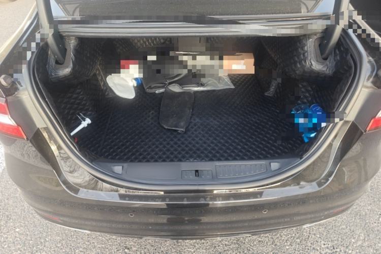 Used Ford Taurus 2019 EcoBoost 245 Premium Edition Trunk