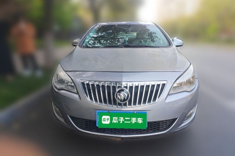 Used Buick GT 2010 XT 1.6L Automatic Fashion Edition Front