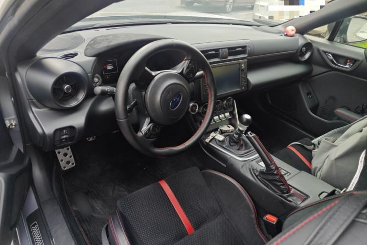 Used Subaru BRZ 2022 2.4L Manual Version Center Console