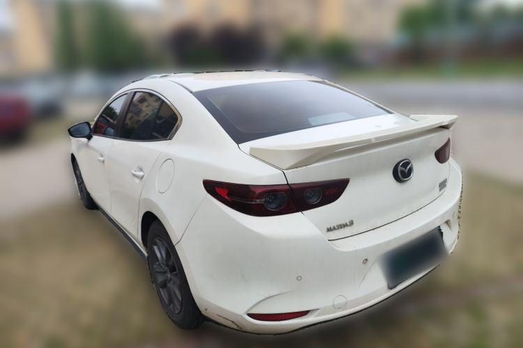 Used Mazda 3 Axela 2020 1.5L Automatic Luxury Version