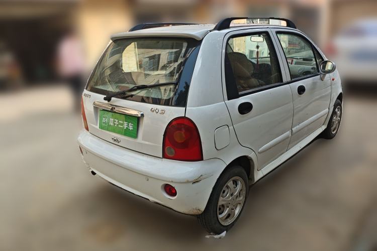 Used Chery QQ3 2012 Stylish Edition 1.0L Manual Start-Up Model
