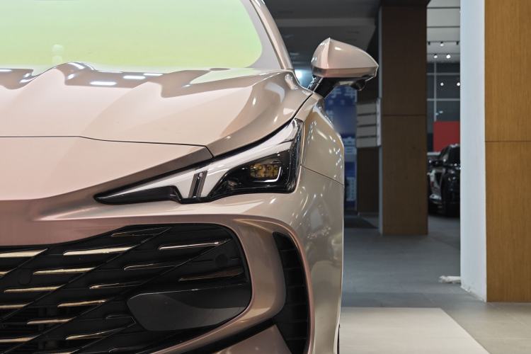 Used MG 7 2023 1.5T DCT Elegant & Graceful Edition