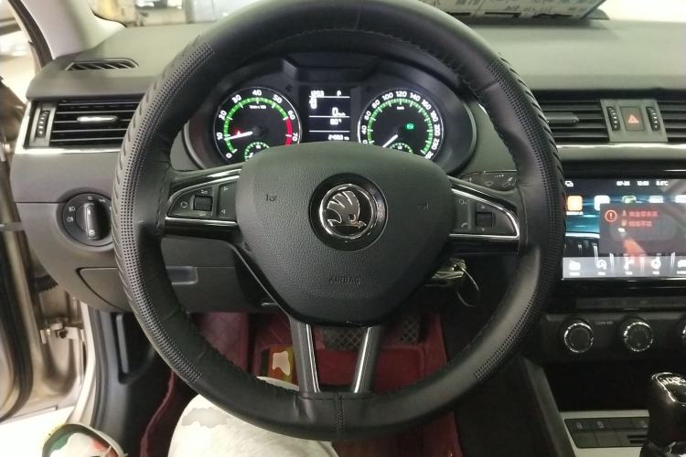 Used Skoda Octavia 2019 TSI230 DSG Comfort Edition
