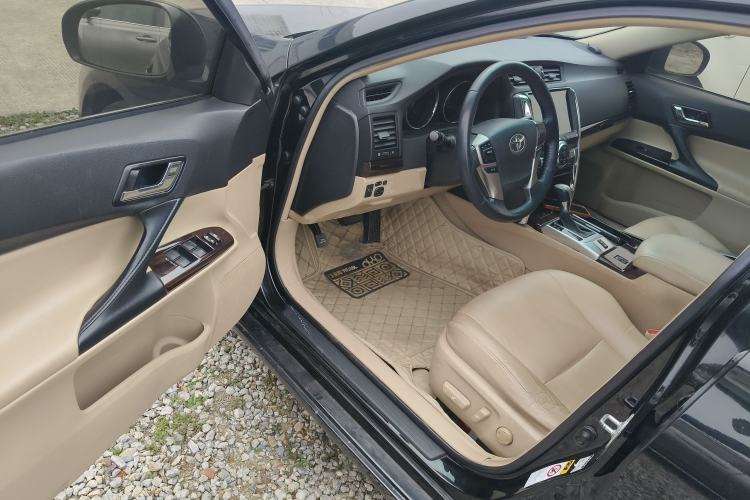 Used Toyota Reiz 2010 2.5V Fengdu Elite Edition Driver Seat