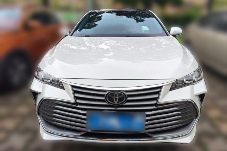 Used Toyota Avalon 2019 2.5L Touring Premium Version China VI Standard Front