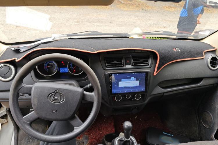 Used CHANGAN KAICHENG Ruixing M60 2019 1.5L Standard Model China V Emission Standards 5/6 Seats 4G15S
