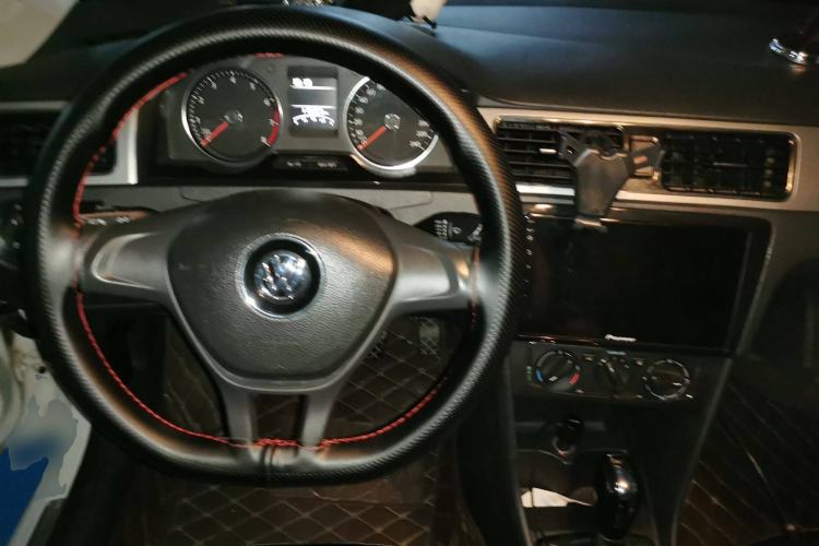 Used Volkswagen Santana 2015 Haval H6 1.6L Automatic Luxury Model