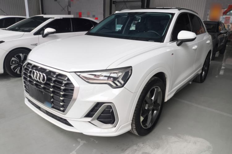 Used Audi Q3 2019 35 TFSI Fashion Dynamic Model