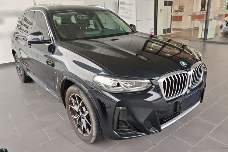 Used BMW X3 2022 Restyled xDrive25i M Sport Package Front Right 45 Deg