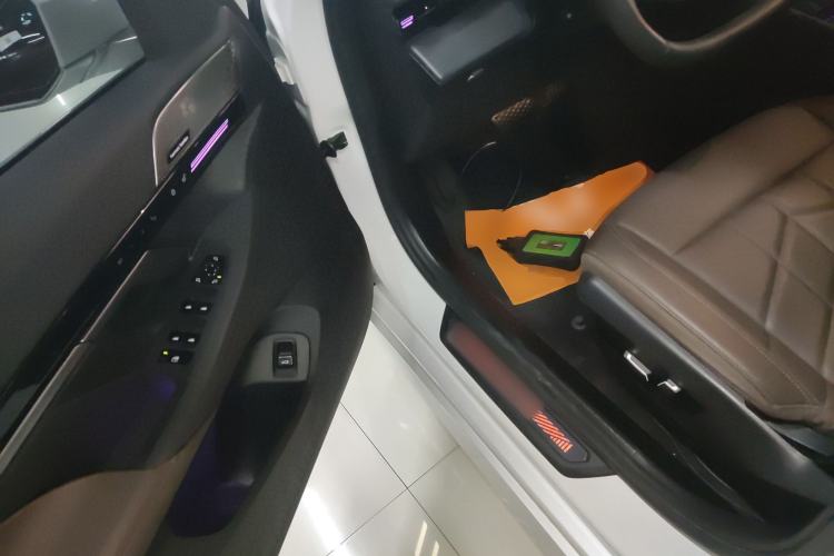 Used BMW 5 Series 2024 525Li Luxury Package
