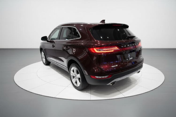 Used Lincoln MKC 2017 2.0T Two-Wheel Drive Deluxe Edition