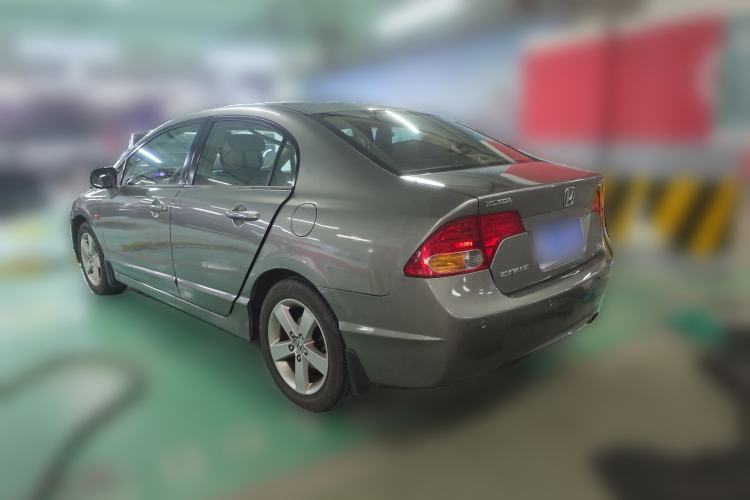 Used Honda Civic 2006 1.8L Automatic Luxury Edition
