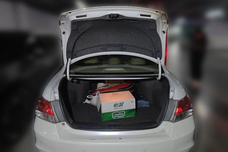 Used Honda Accord 2011 2.4L EX Trunk