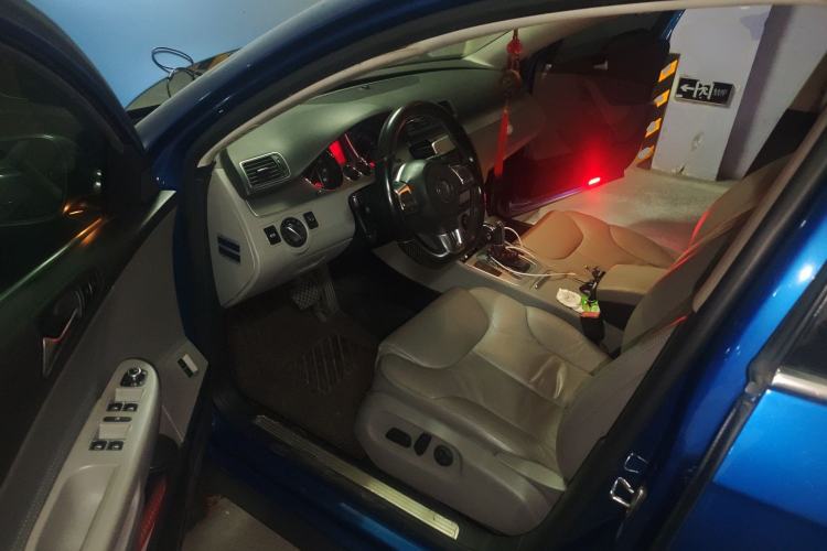 Used Volkswagen Magotan 2011 1.8TSI DSG Comfort Model
