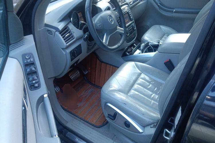 Used Mercedes-Benz R-Class 2007 R 350 L 4MATIC
