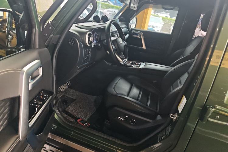 Used BAIC Off-Road BJ40 2023 2.0T Automatic Four-Wheel Drive Urban Hunter Edition Chivalrous Type