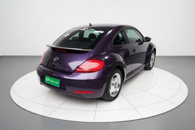 Used Volkswagen Beetle 2015 180TSI model
