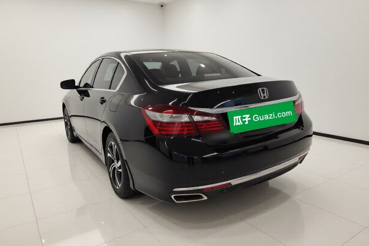 Used Honda Accord 2016 2.0L Luxury Edition