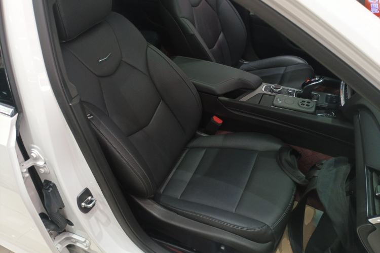 Used Cadillac CT5 2023 28T Luxury Edition (Standard Version) Right Front Seat