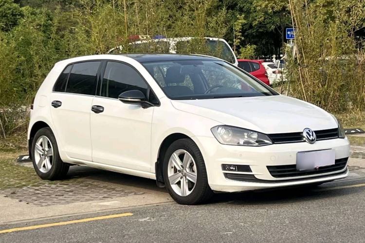 Used Volkswagen Golf 2017 230TSI Automatic Comfort Edition – Celebrating Milestone of One Million Units
