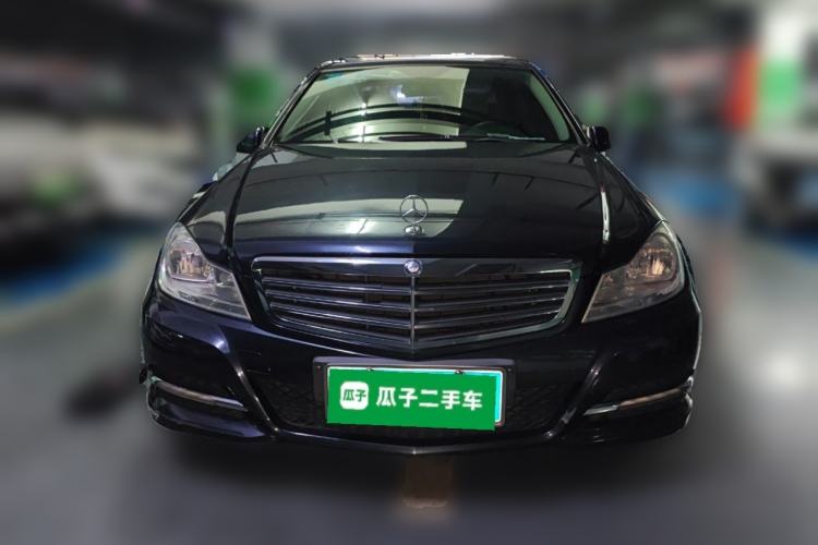 Used Mercedes-Benz C-Class 2010 C 180K Classic model Front