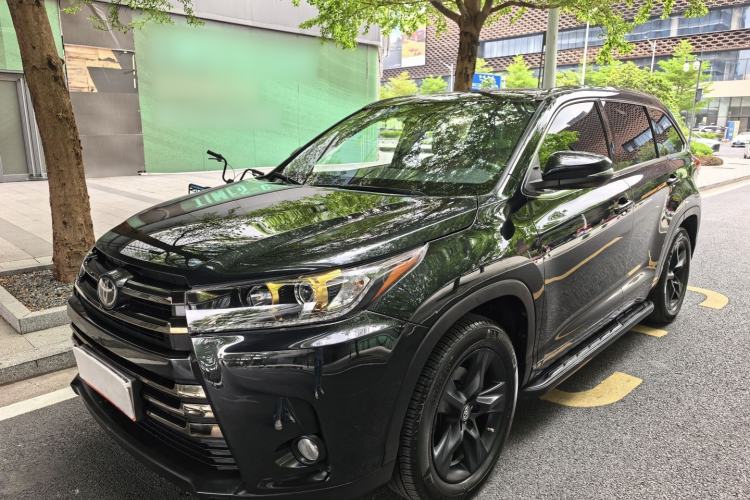 Used Toyota Highlander 2018 2.0T Four-Wheel Drive Knight Edition 7 Seats China VI Standard