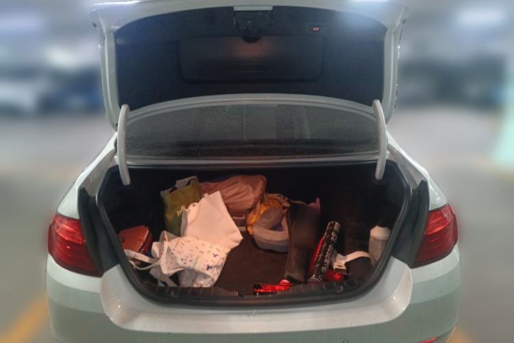 Used BMW 5 Series 2017 525Li Leading Model