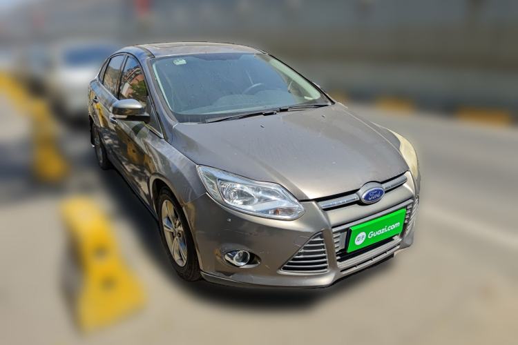 Used Ford Focus 2012 Sedan 1.6L Automatic Fashion Edition