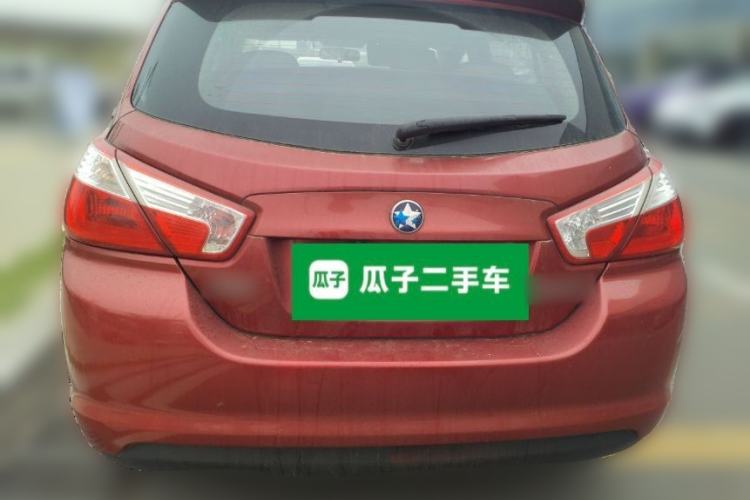 Used Venucia R50 2013 1.6L Manual Luxury Edition
