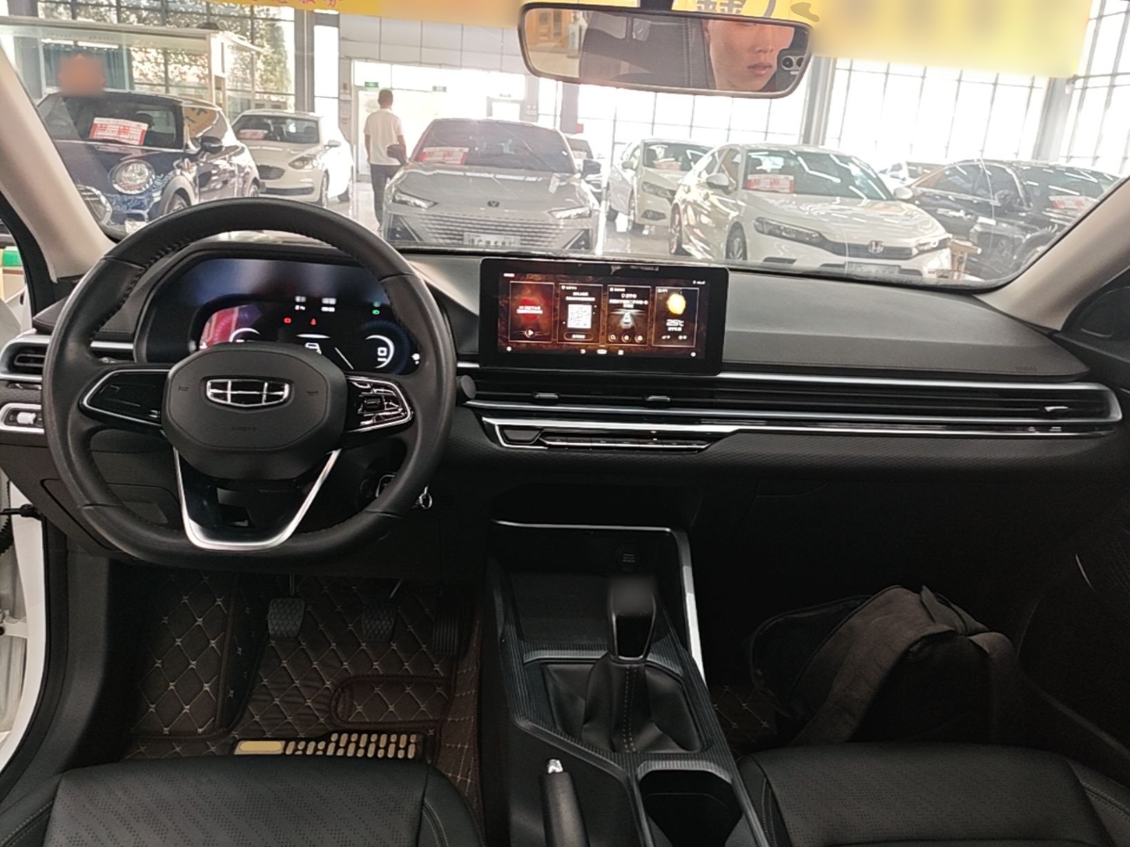 Geely Auto Emgrand 2022 4th Generation 1.5L Manual Luxury Model — снимка 12