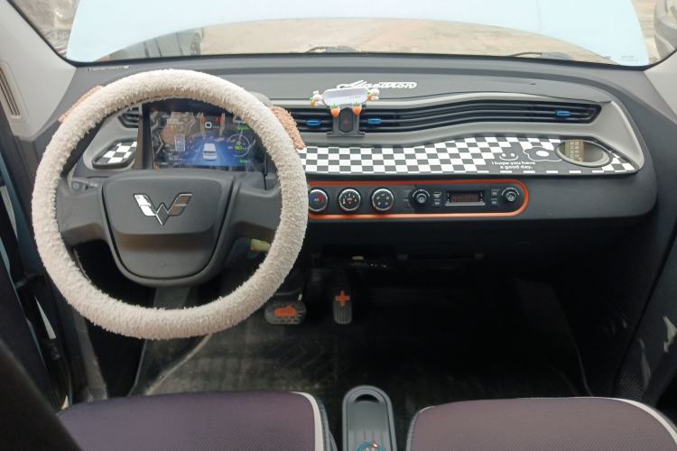 Used Wuling Hongguang MINIEV 2022 Zizai Version Lithium-NMC