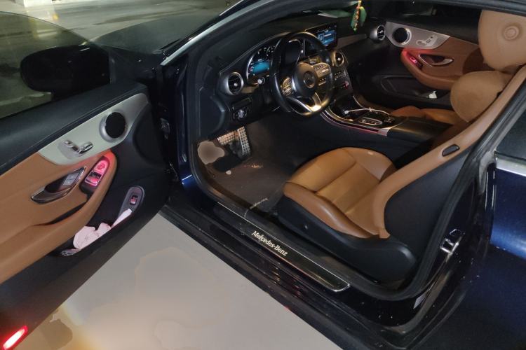 Used Mercedes-Benz C-Class 2019 C 260 Coupe Driver Seat