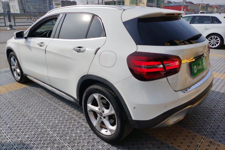 Used Mercedes-Benz GLA 2018 GLA 200 Sport Edition Exterior 2