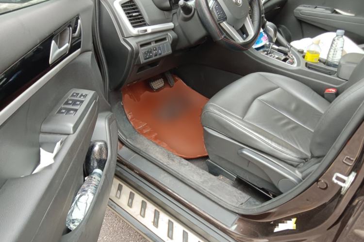 Used Dongfeng Aeolus AX7 2015 2.0L Automatic Zhiyi Trim