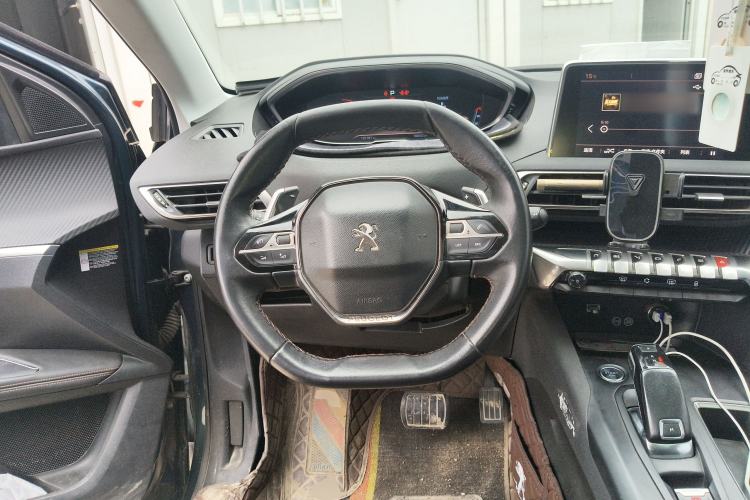 Used Peugeot 5008 2017 380THP 7-Seater Elite Edition Steering Wheel