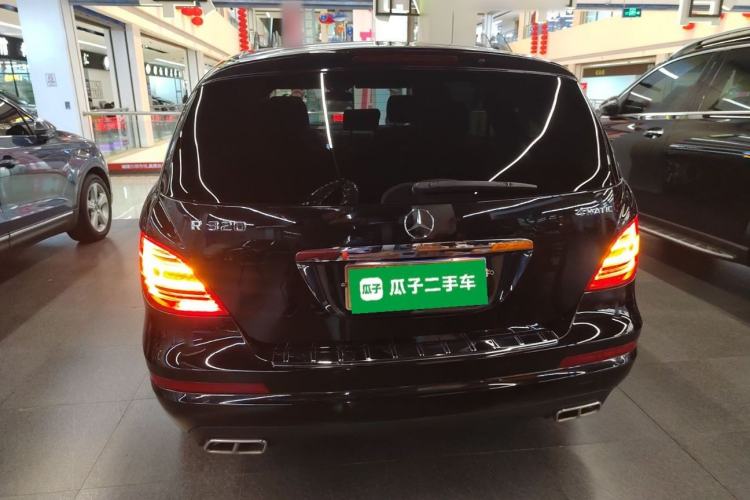 Used Mercedes-Benz R-Class 2017 R 320 4MATIC Business Edition Prestige Model