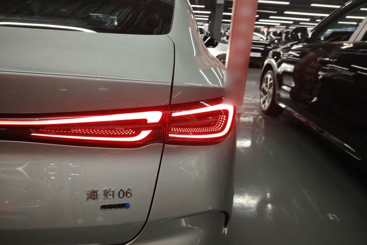 Used BYD Seal 06 New Energy 2025 DM-i Smart Drive 120KM Prestige Model
