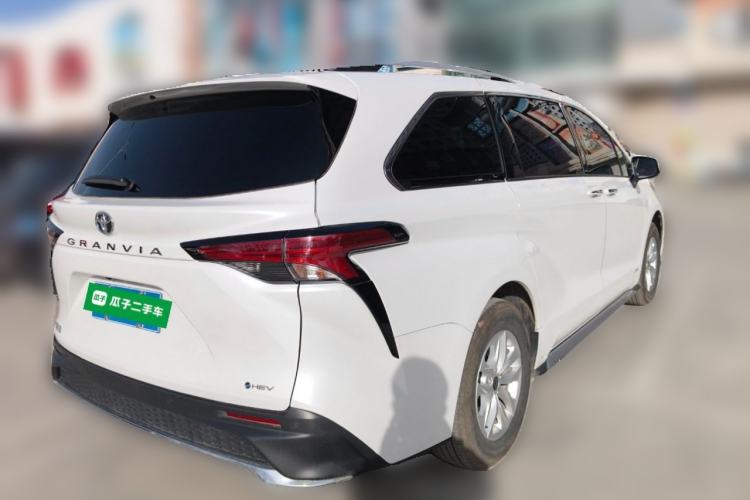 Used Toyota Granvia 2024 2.5L Hybrid Comfort Edition Rear Right 45 Deg