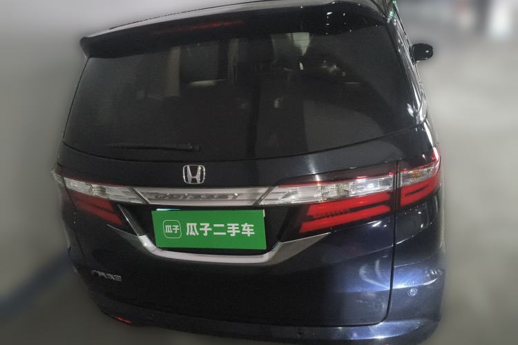Used Honda Odyssey 2015 Updated Version 2.4L Smart Edition