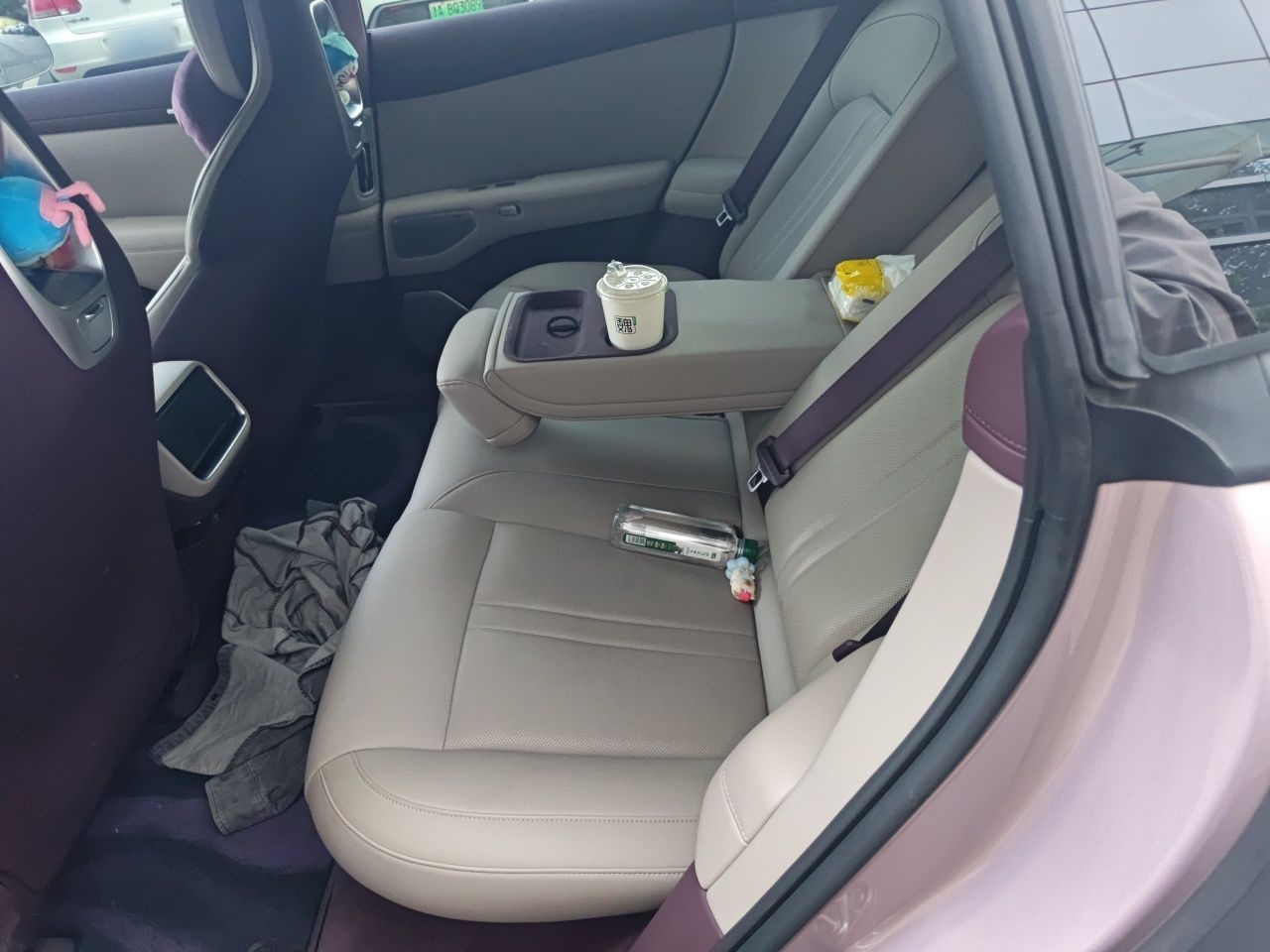 Xiaomi Auto YU7 2025 Ultra-Long Range High-Performance All-Wheel-Drive Max Edition — снимка 17