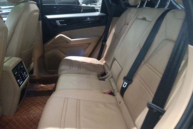 Used Porsche Cayenne 2019 Cayenne 3.0T Left Rear Seat