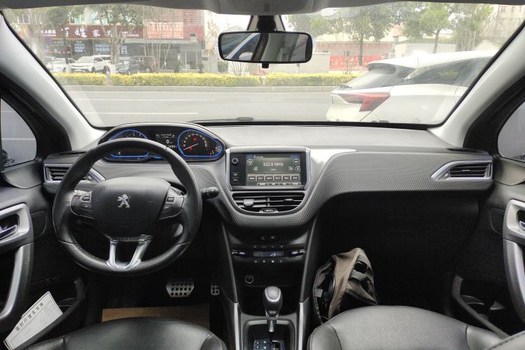 Used Peugeot 2008 2014 1.6L Automatic Navigation Edition
