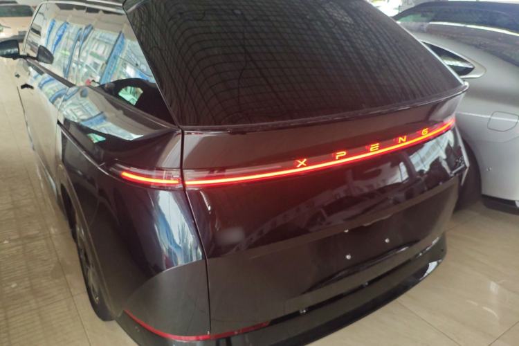 Used XPeng X9 2024 702 Ultra-Long Range Pro
