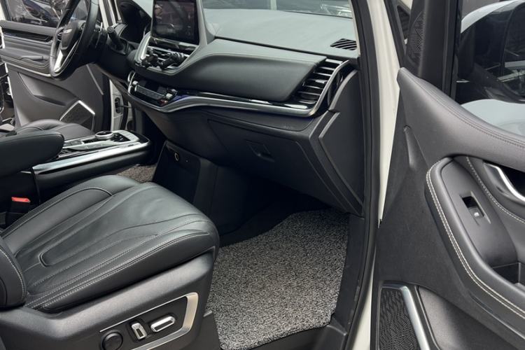 Used SAIC MAXUS G20 2020 2.0T Gasoline Automatic Prestige Executive Version
