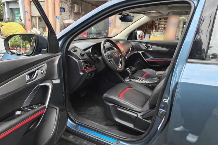 Used CHANGAN CS55 2018 1.5T Automatic Colorful Edition China V Standard Driver Seat
